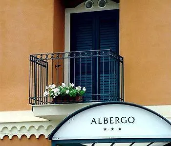 Il Nido Dell'etna Hotel